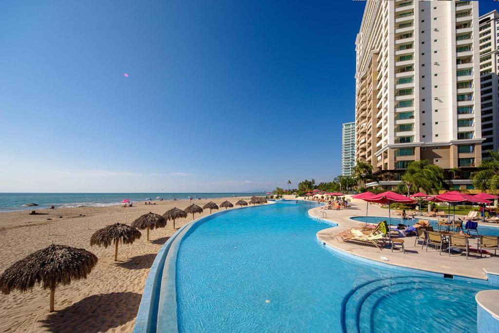 910-3000 Grand Venetian P.V. Apartman Puerto Vallarta Kültér fotó